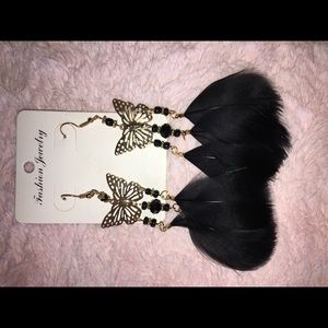 Aretes largos color negro